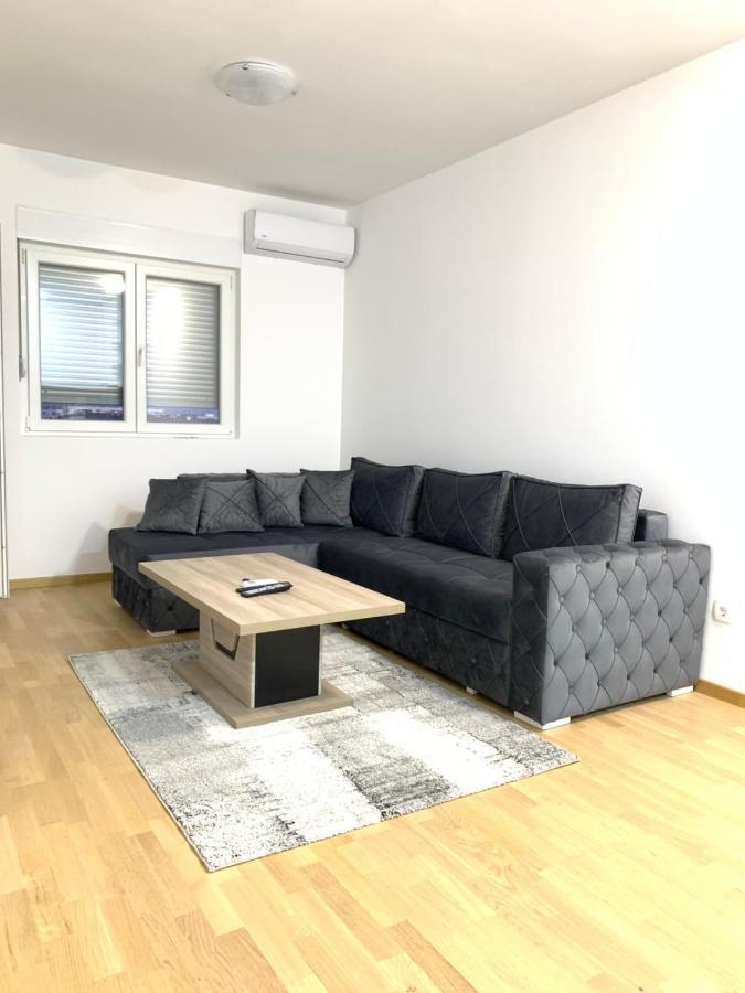 Apartment 45M2 波德戈里察 外观 照片